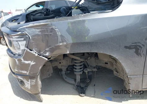 2019 Ram 1500 Big Horn/Lone Star 4X4 5'7 Box из США, поврежденный, VIN 1C6SRFFT5KN855678